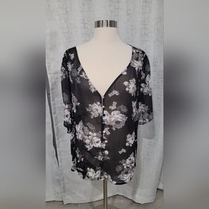 Black and White floral top